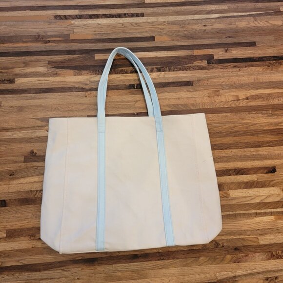 Marc Jacobs Perfect Canvas Ivory/Blue Cherry Charm TOTE BAG - Picture 4 of 10